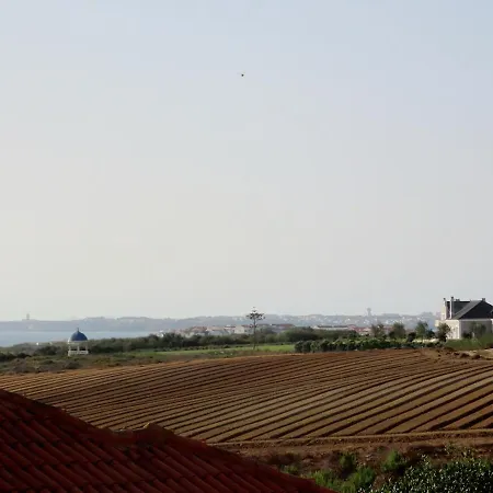 Casa Do Portao Azul - Dourada Apartment Atouguia Da Baleia