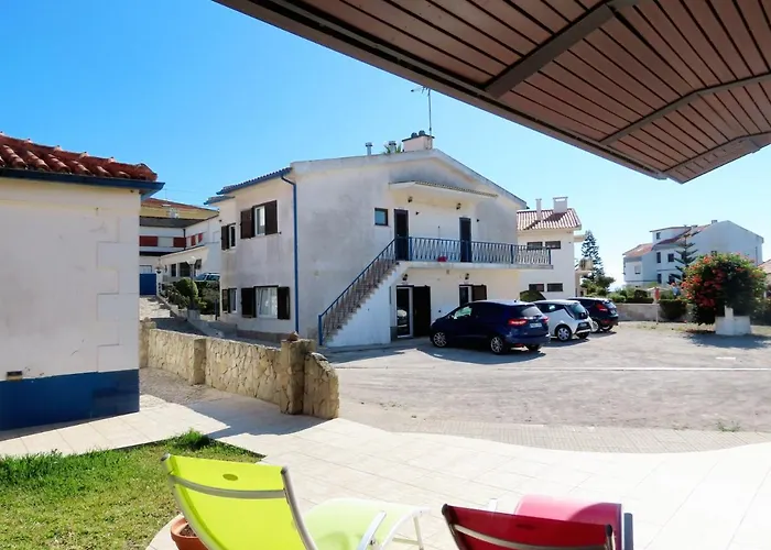 Casa Do Portao Azul - Dourada * Atouguia Da Baleia