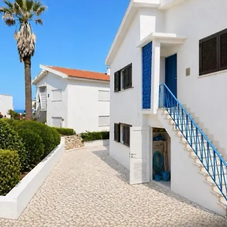Casa Do Portao Azul - Dourada Appartamento Atouguia Da Baleia